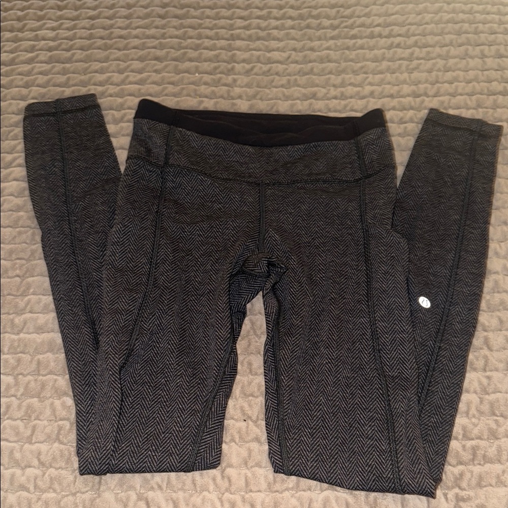 Lulu Black Herringbone Leggings